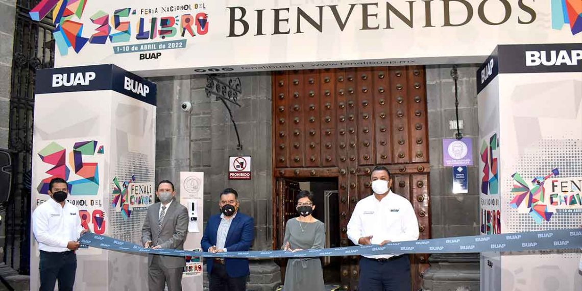 Inicia la Feria del Libro en el Carolino BUAP contará con más de 290 actividades culturales