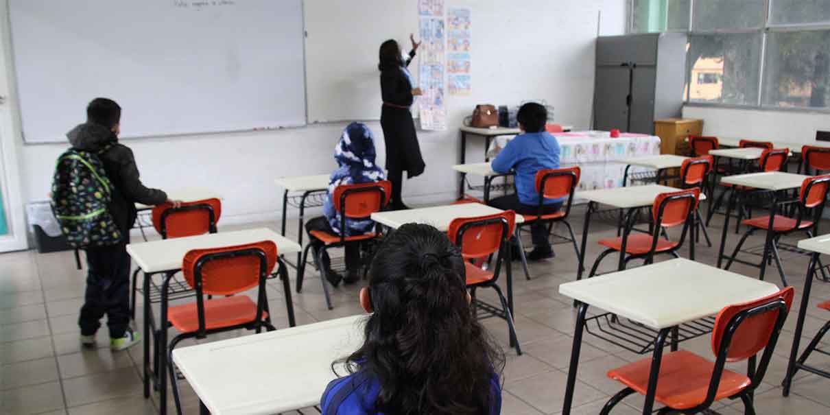 en una semana no hubo docentes contagiados, sólo 2 alumnos