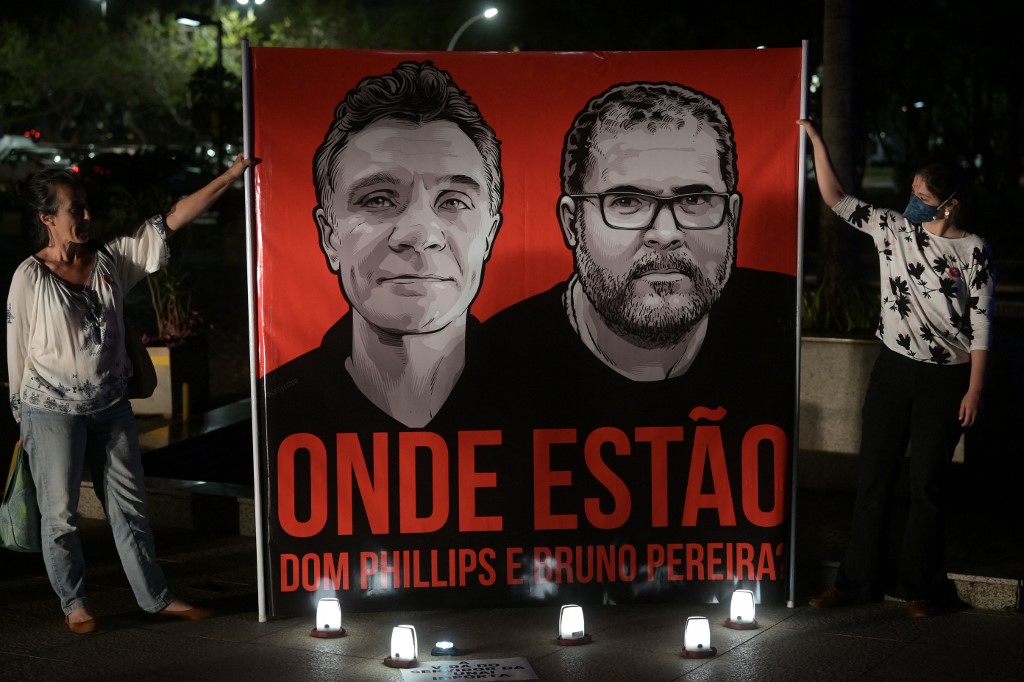 &#8216;Vísceras humanas fueron halladas en búsqueda de desaparecidos en Amazonia&#8217;: Bolsonaro