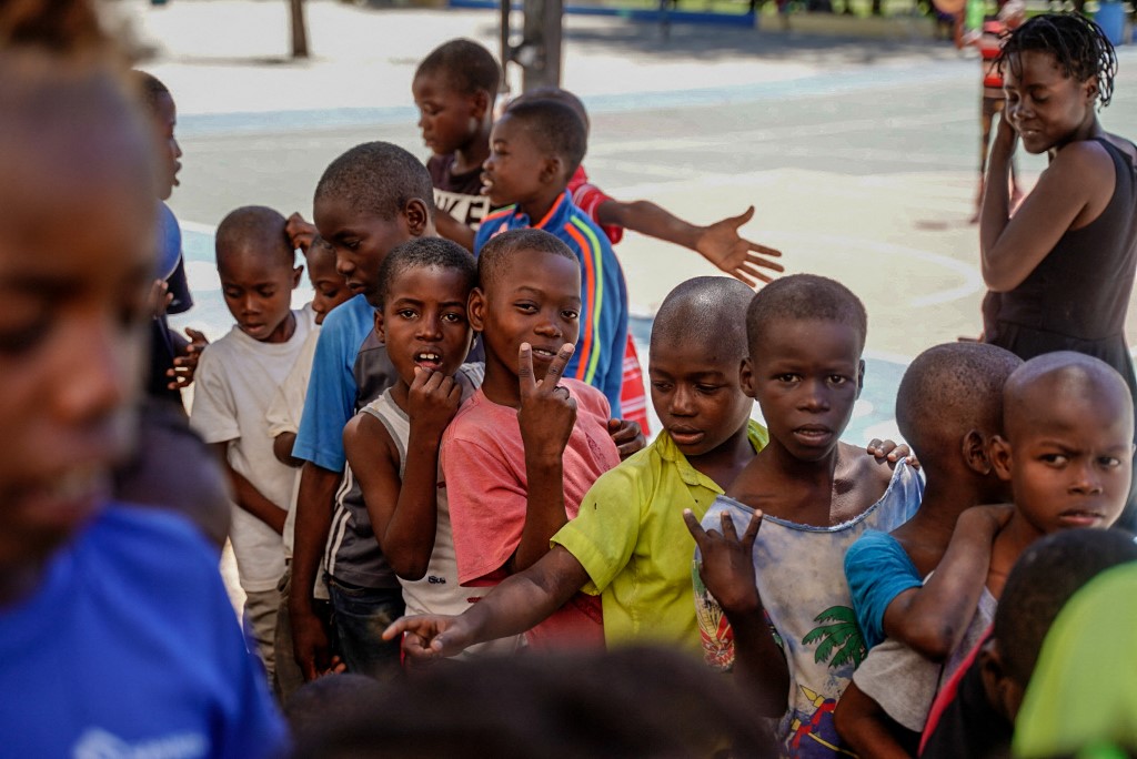 Haití niños refugiados