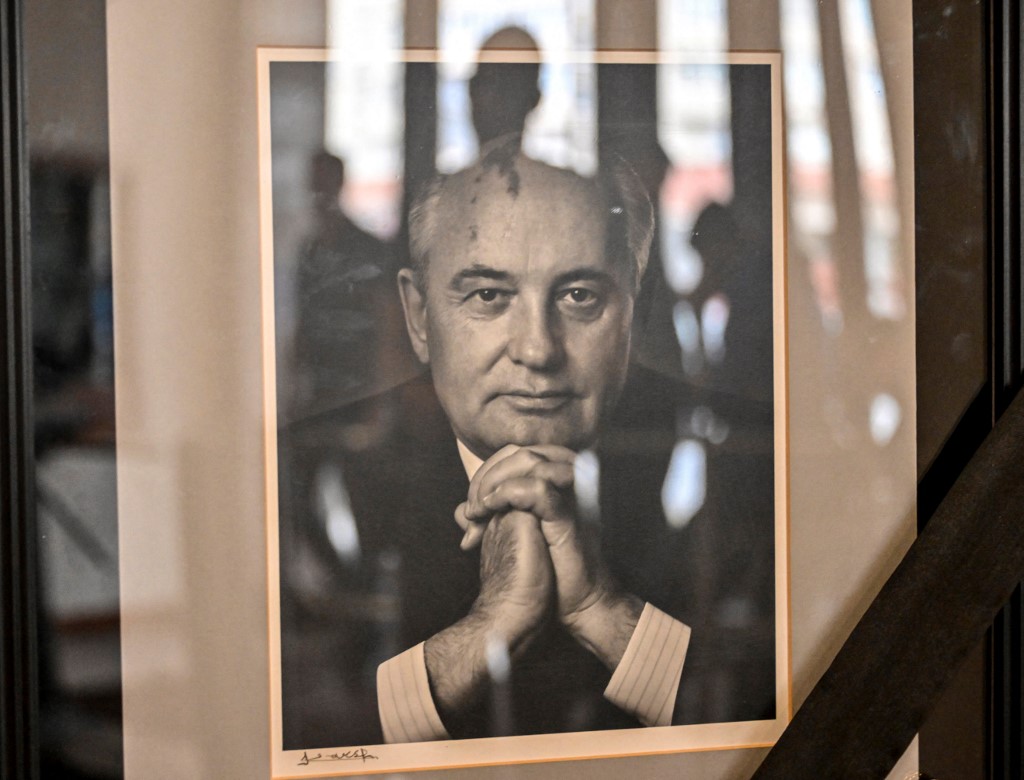 Mijaíl Gorbachov
