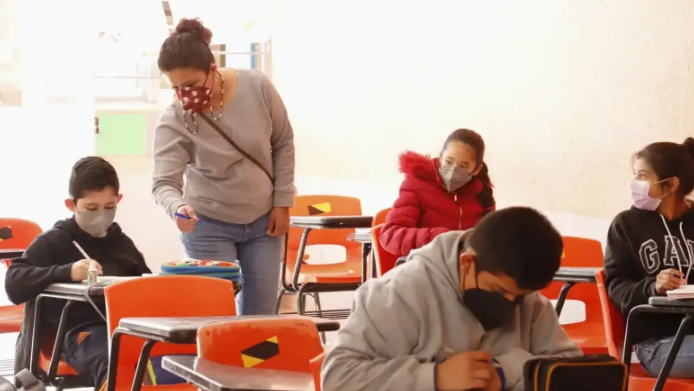 En Hidalgo, regresa hoy un millón a los salones