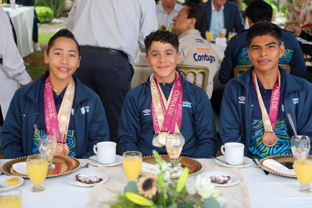 Reconocen a deportistas aguascalentenses ganadores de los Juegos Nacionales de la CONADE
