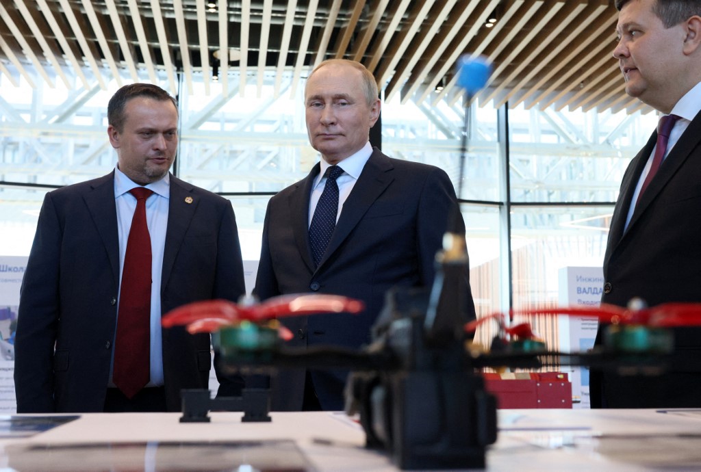 PUTIN
