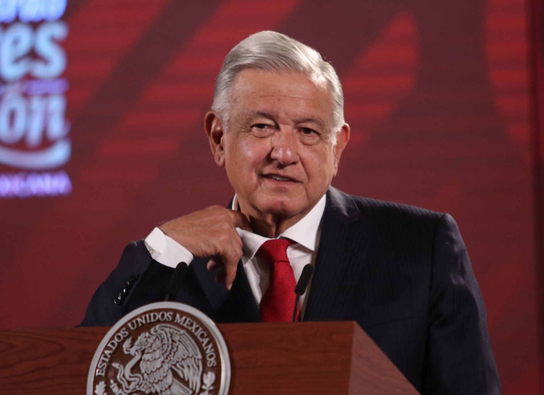 México: Proyecto de Presupuesto 2023 va por salario de AMLO y deuda pública