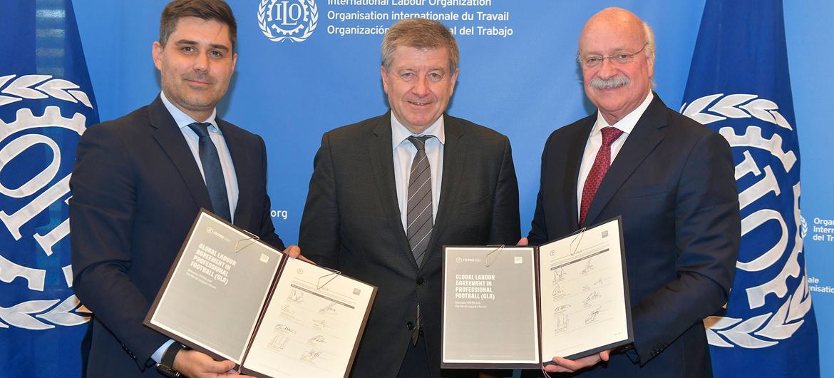 En qué consiste el acuerdo mundial sobre derechos de los futbolistas profesionales