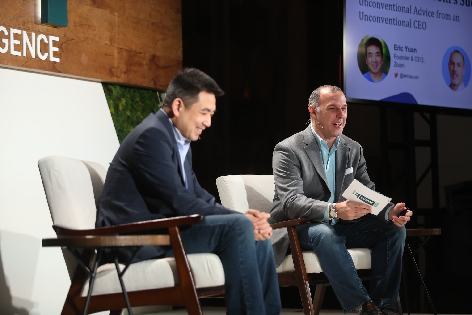 Subotovsky con Eric Yuan, fundador de Zoom durante el CEO Sumit de Emergence