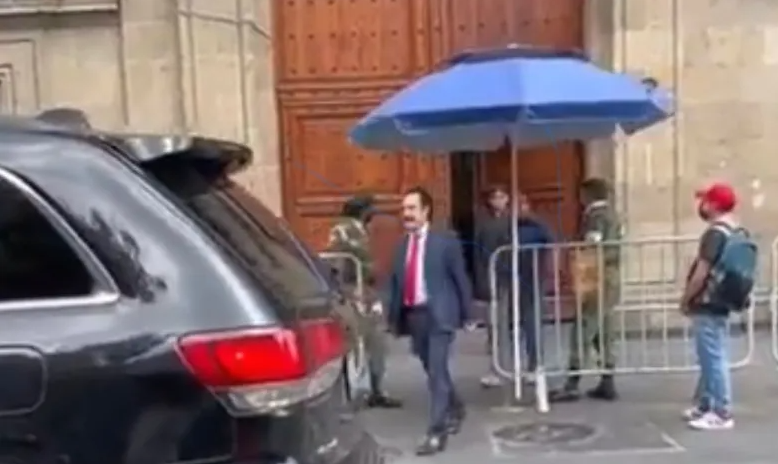 Visita Omar Fayad a López Obrador en Palacio Nacional