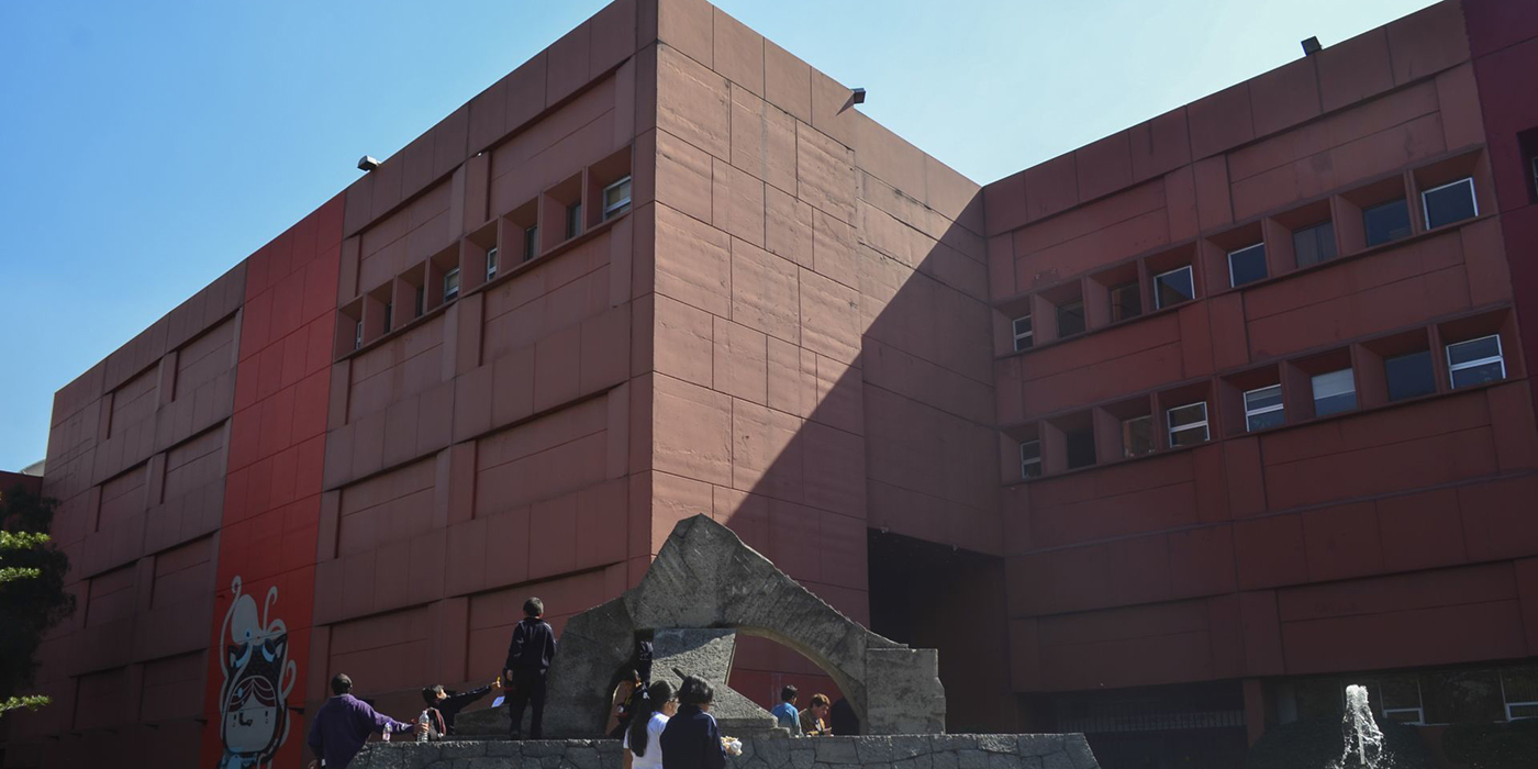 UNAM
