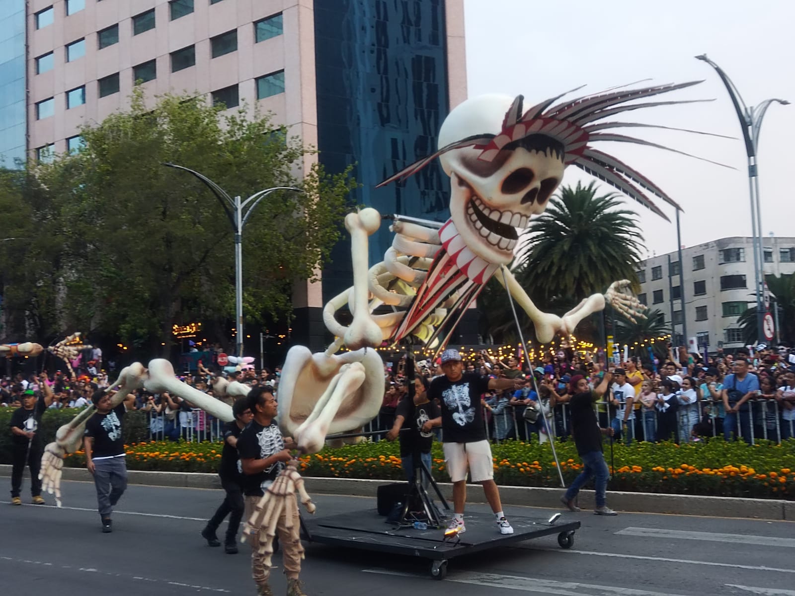 Así se celebra el desfile del Día de Muertos en México