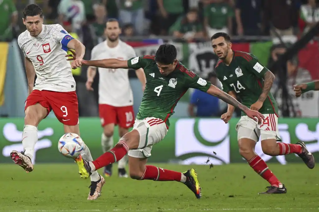 FIFA abre expediente contra México por cánticos &#8216;ofensivos&#8217; de su afición