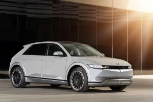 El tren motriz totalmente eléctrico del IONIQ 5 de Hyundai fue nombrado uno de los 10 mejores motores y sistemas de propulsión de Wards del 2022.