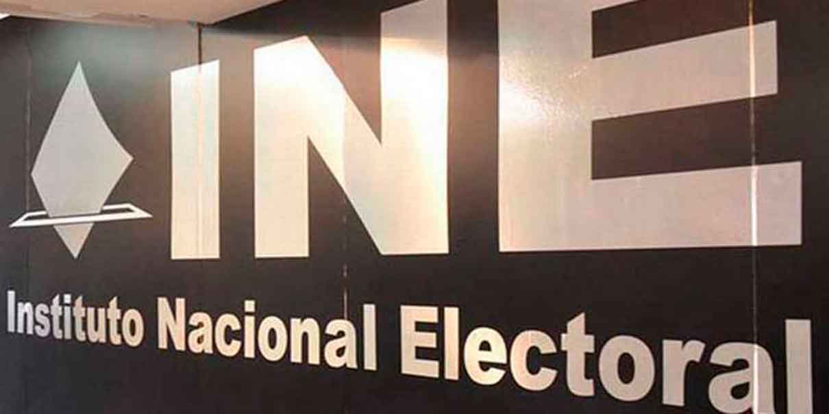 Marcha a favor del INE es para un beneficio personal, asegura Barbosa