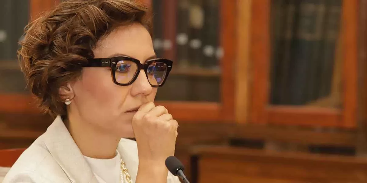 Mónica Silva no dejará curul tras la renuncia de su esposo como magistrado del TSJ de Puebla