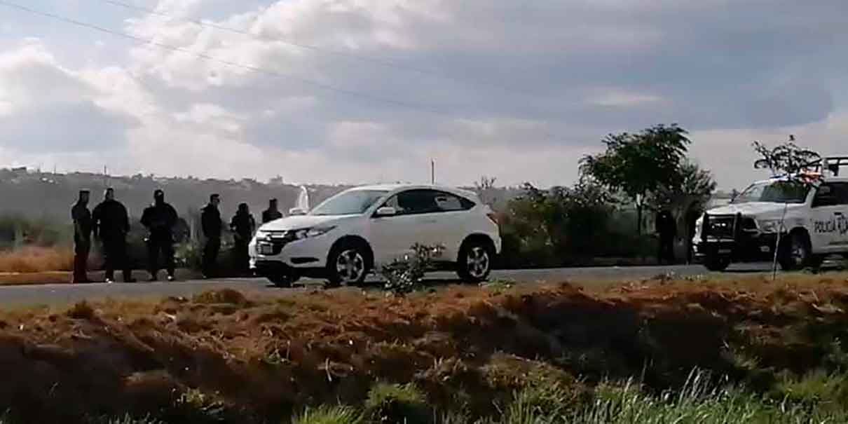 Sicarios fallan y dejan a abogados heridos en carretera de Tehuacán