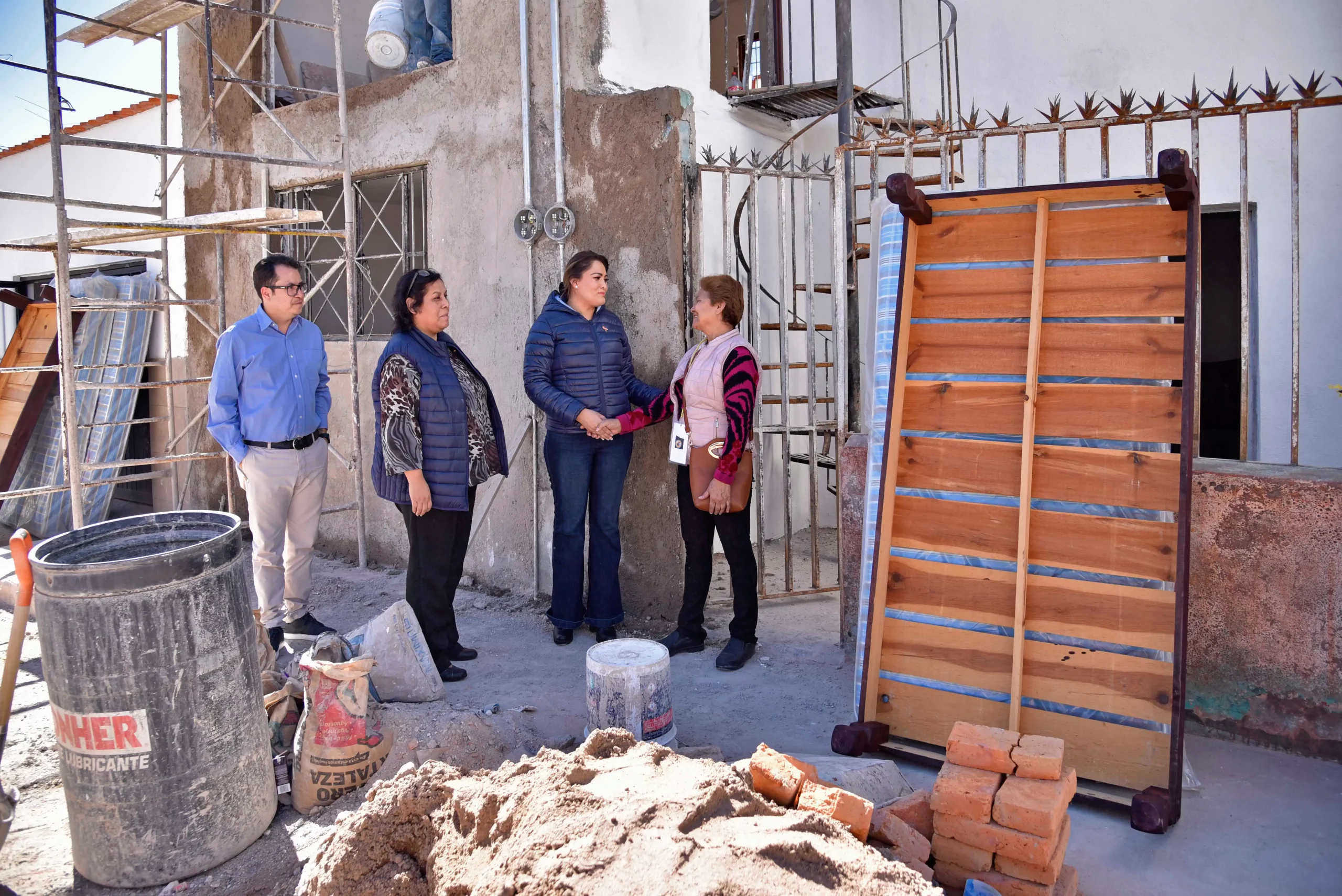 DIF Estatal entrega apoyos en la colonia México