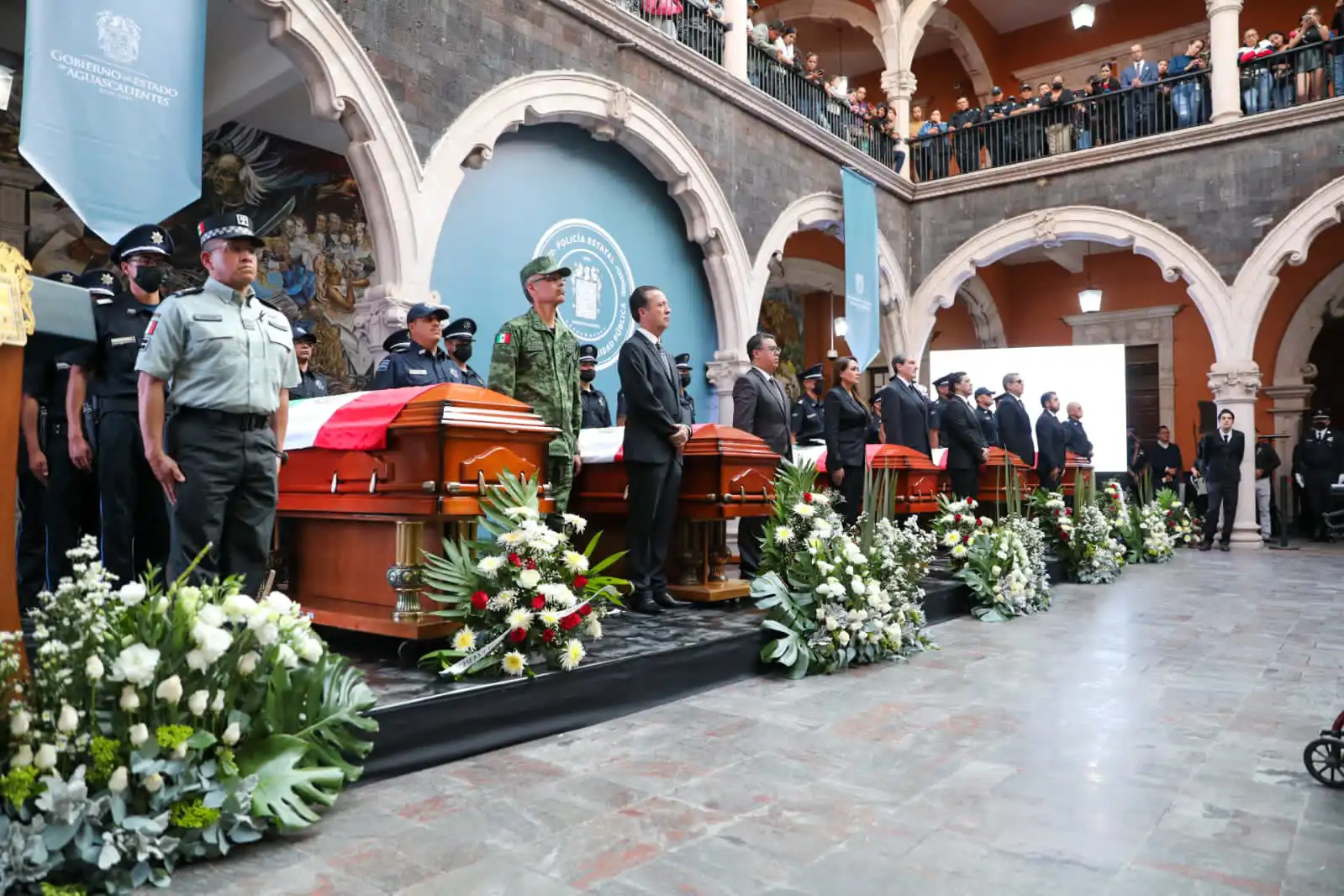 Despiden a elementos fallecidos en el Águila 1