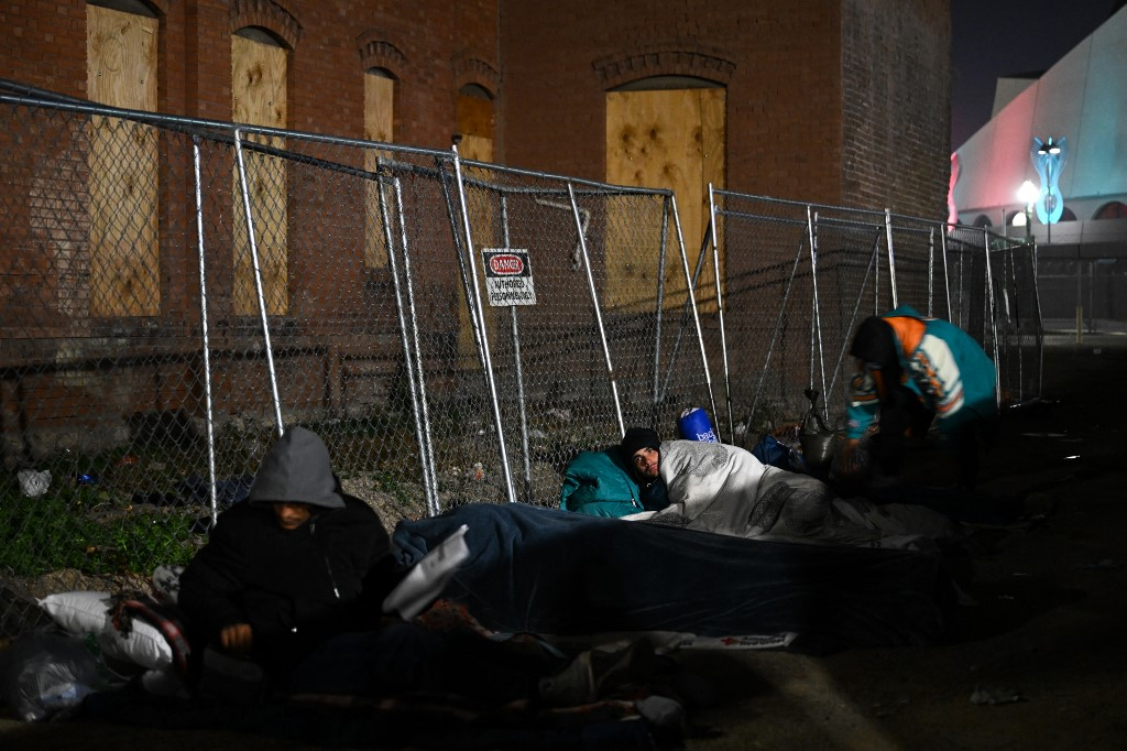 EUA: voluntarios de Texas dan refugio a migrantes en sus propias casas