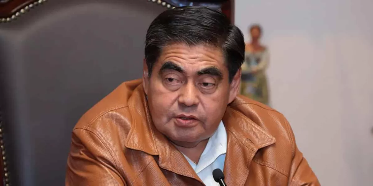 &#8220;Es estable y sin complicaciones&#8221;, reportan el estado de salud del gobernador de Puebla Miguel Barbosa