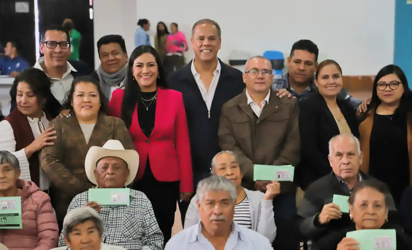 Entregan más visas a familias de Jesús María