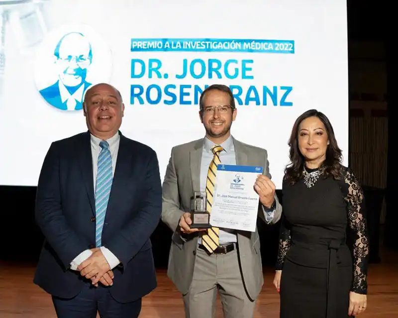 Reconocen a nivel nacional a personal médico de Aguascalientes