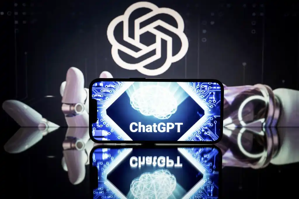 ChatGPT, el robot que aprobó los exámenes para estudiar derecho