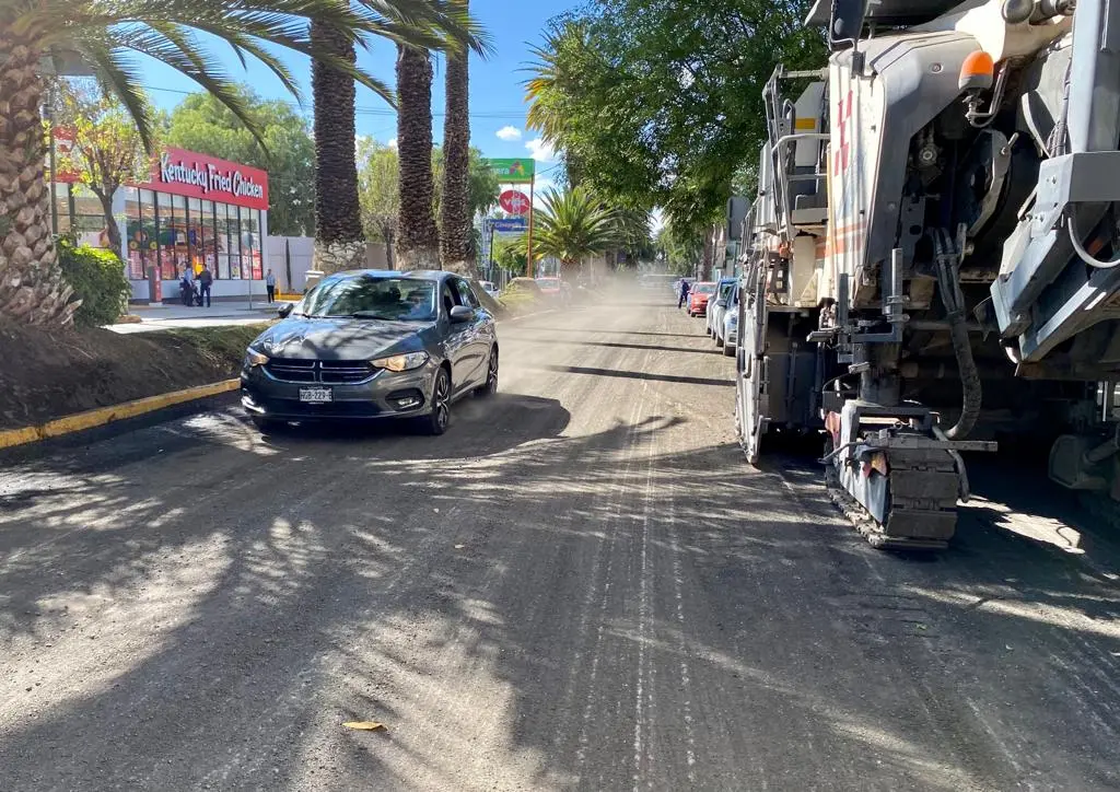 Avanza repavimentación de avenida Revolución en Pachuca