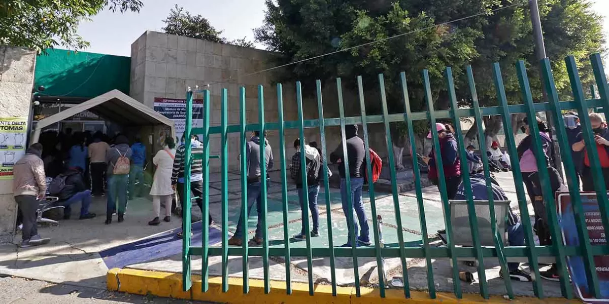 Con 349 nuevos infectados Covid y 3 muertos Puebla recibió el 2023
