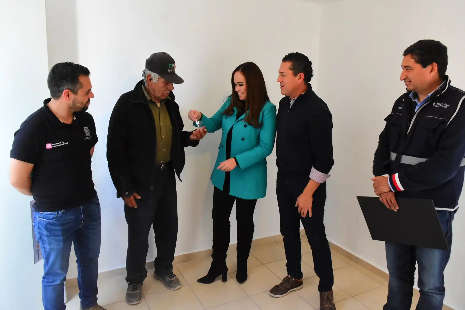 Entregan cuartos adicionales a familias del oriente de la ciudad