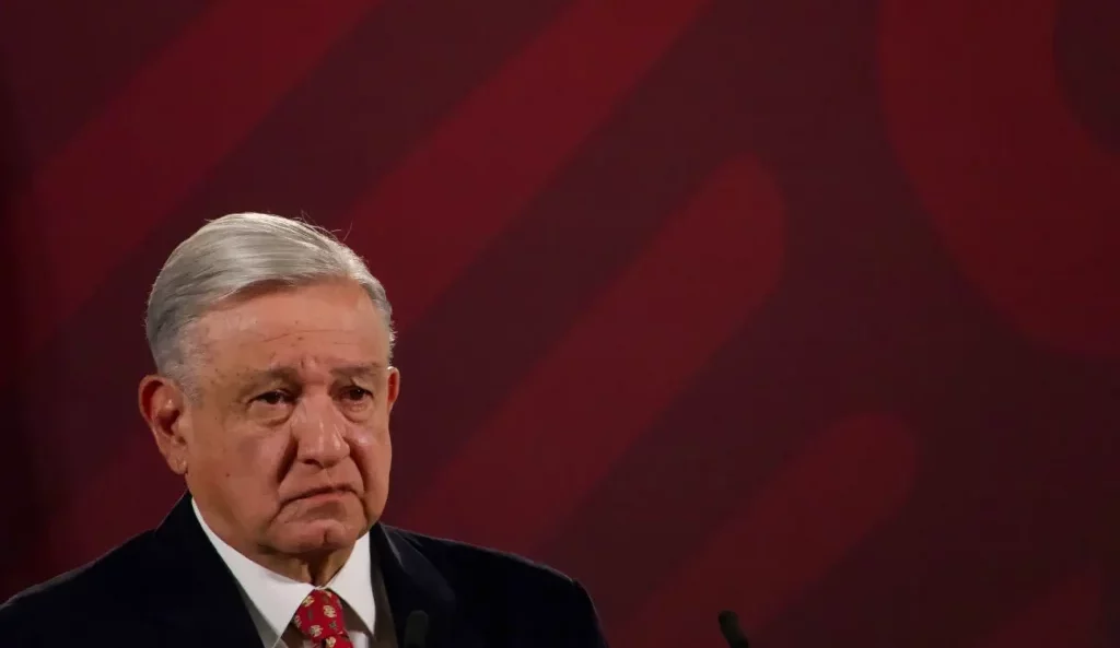 López Obrador llama &#8216;espuria&#8217; a presidenta de Perú y pide liberación de Pedro Castillo