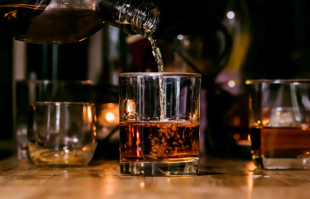 Francia obliga a Instagram a retirar contenidos promocionales de alcohol