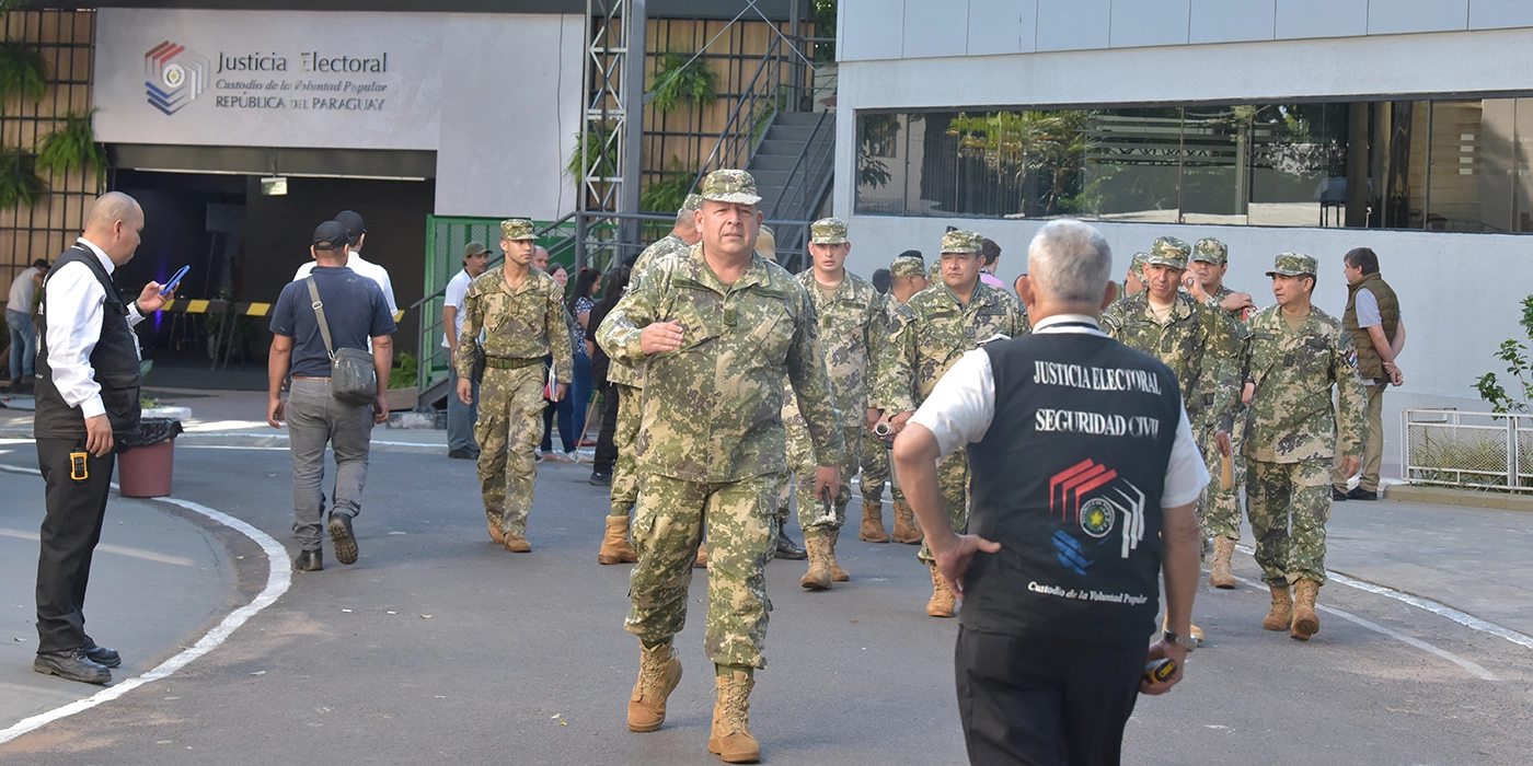 Paraguay llega a las elecciones con empate técnico en las encuestas