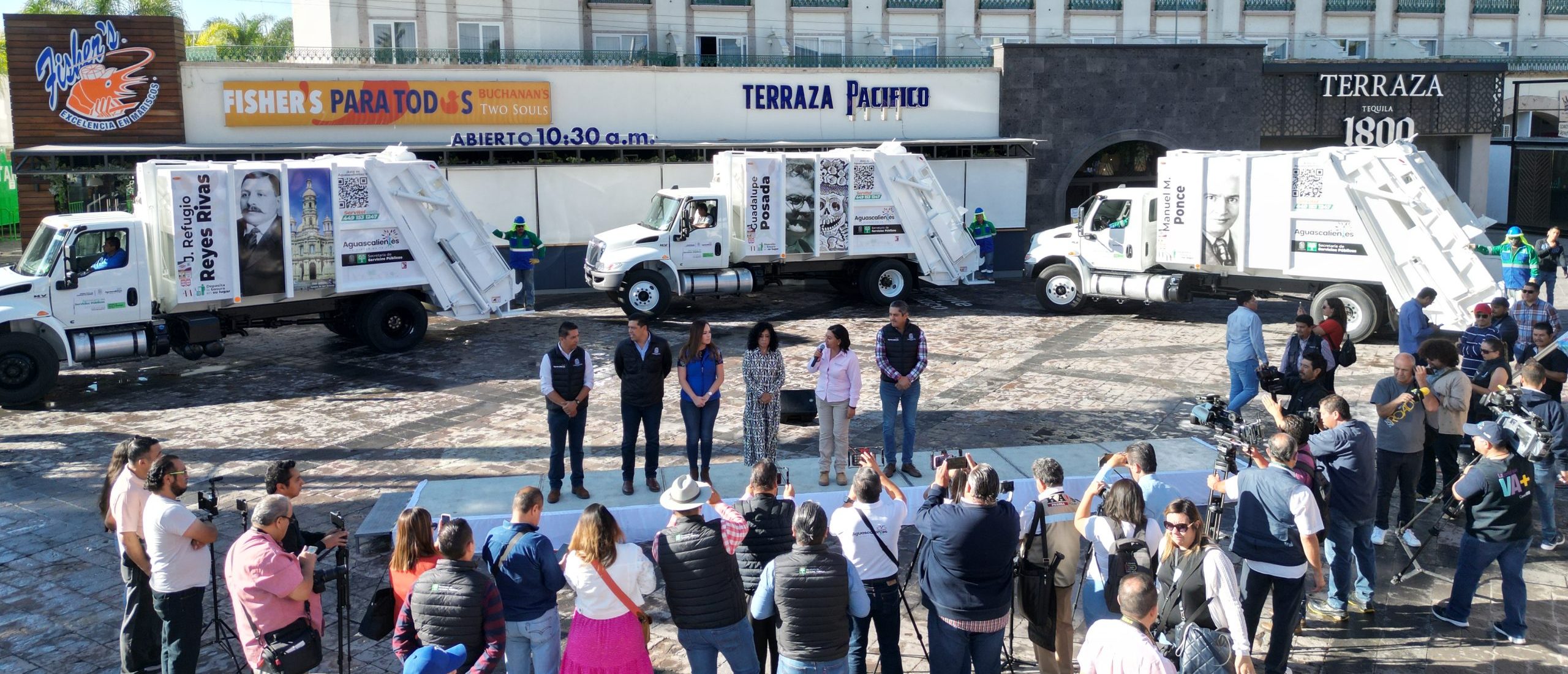 Entregan nuevos camiones recolectores de basura para el municipio de Aguascalientes