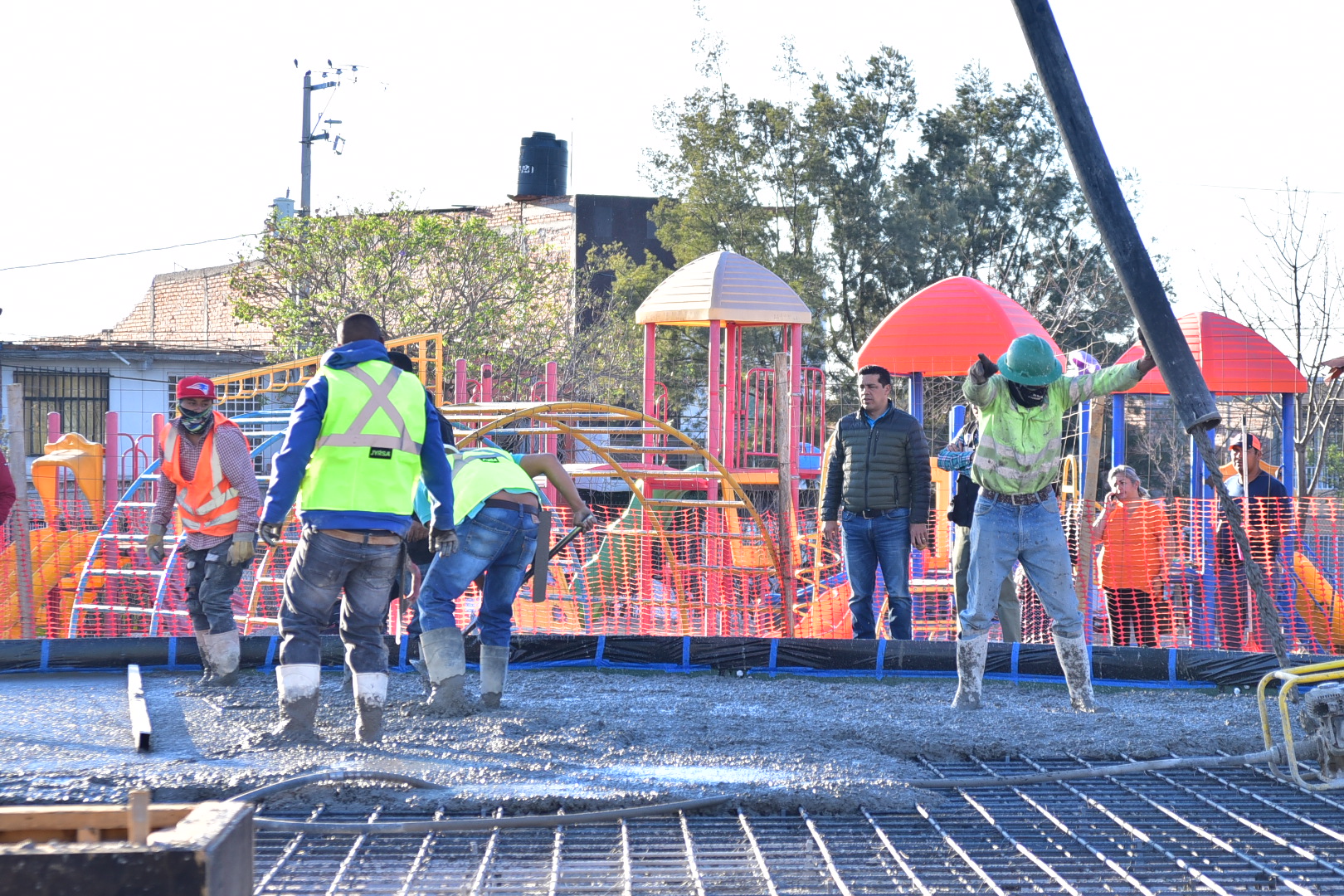 Sigue construcción del nuevo taque elevado en Ojocaliente III