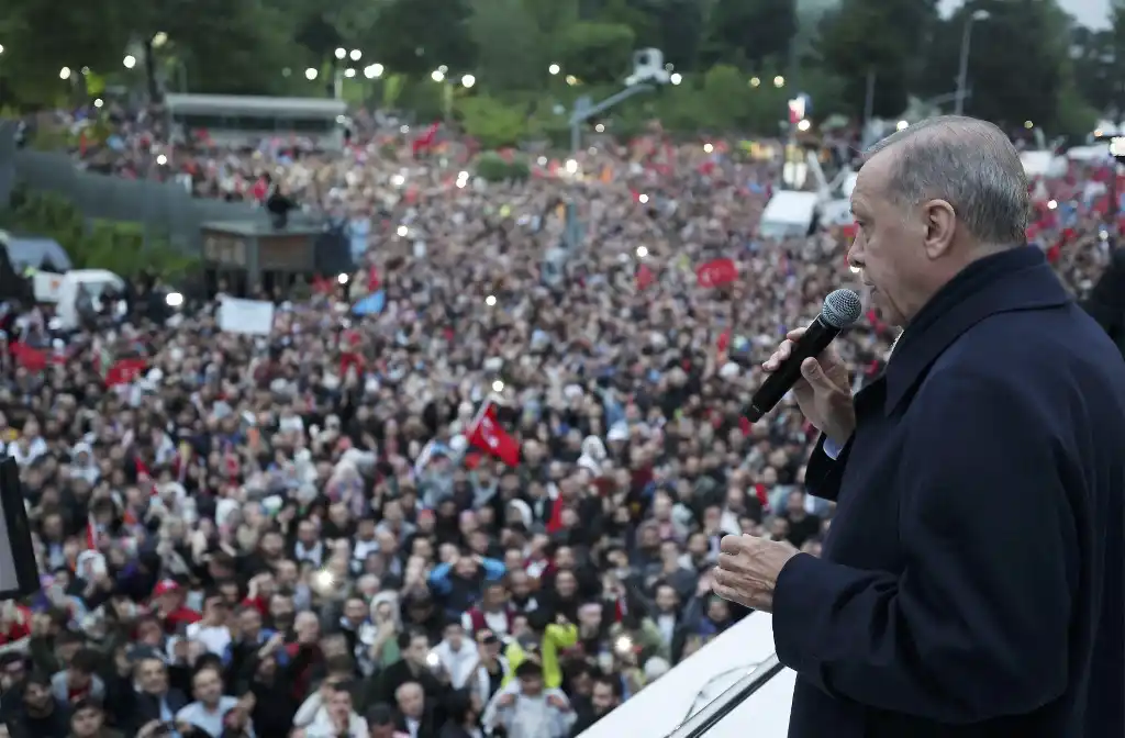 Turquía: comunidad LGBTQ+ teme por su vida tras reelección de Erdogan