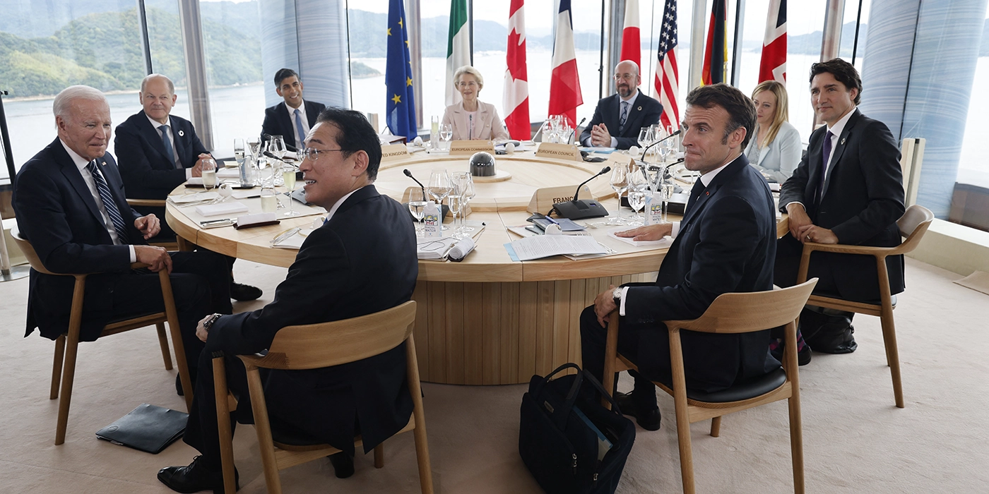 G7