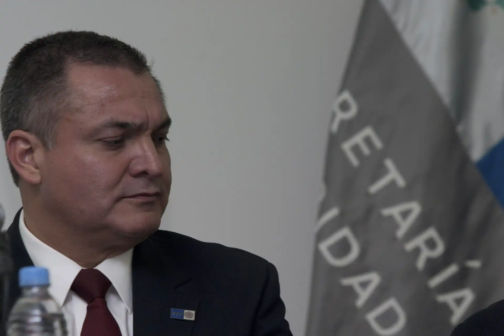 FGR obtiene 61 órdenes de aprehensión contra funcionarios ligados a García Luna