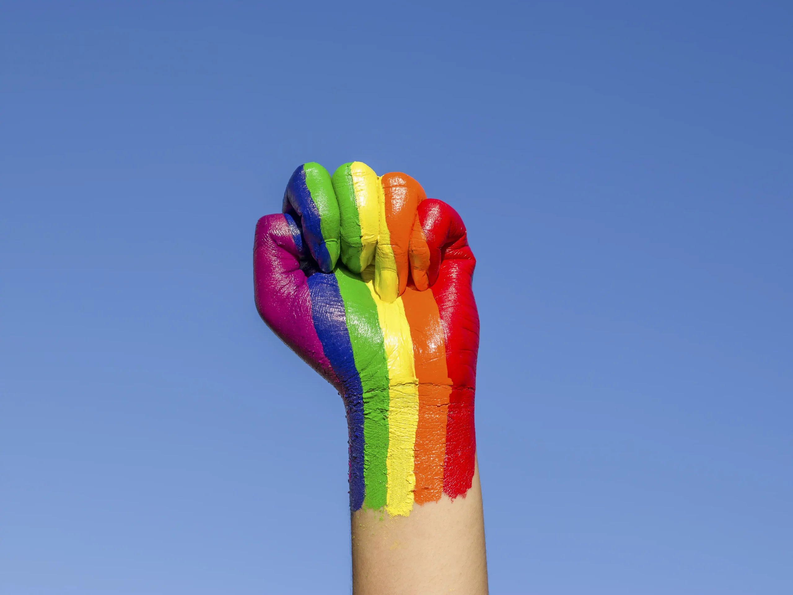 Hungría elimina enmienda legal en contra de la comunidad LGTBQ+