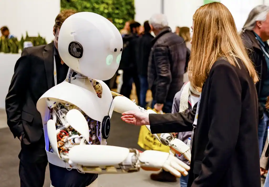 Europa y EUA crean &#8216;código de conducta&#8217; para regir la inteligencia artificial