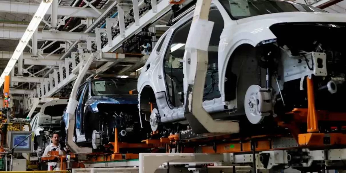 Volkswagen Puebla pausará líneas de producción de Jetta y Taos por falta de chips