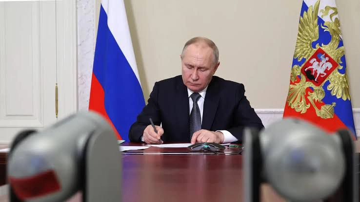 Rusia cuestiona a Ucrania