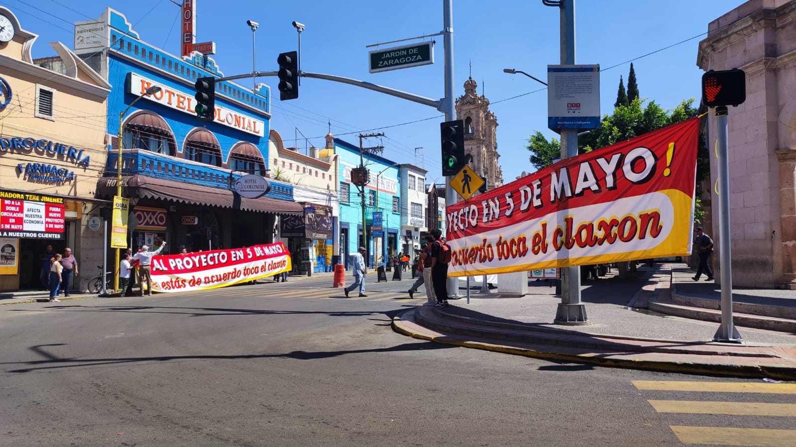 Comerciantes exigen diálogo tras inconformidades con el proyecto 5 de Mayo