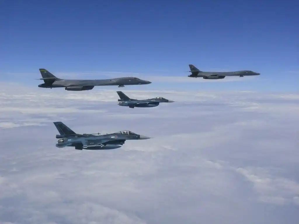 EUA revela las cifras de su arsenal nuclear; exige a Rusia hacer lo mismo
