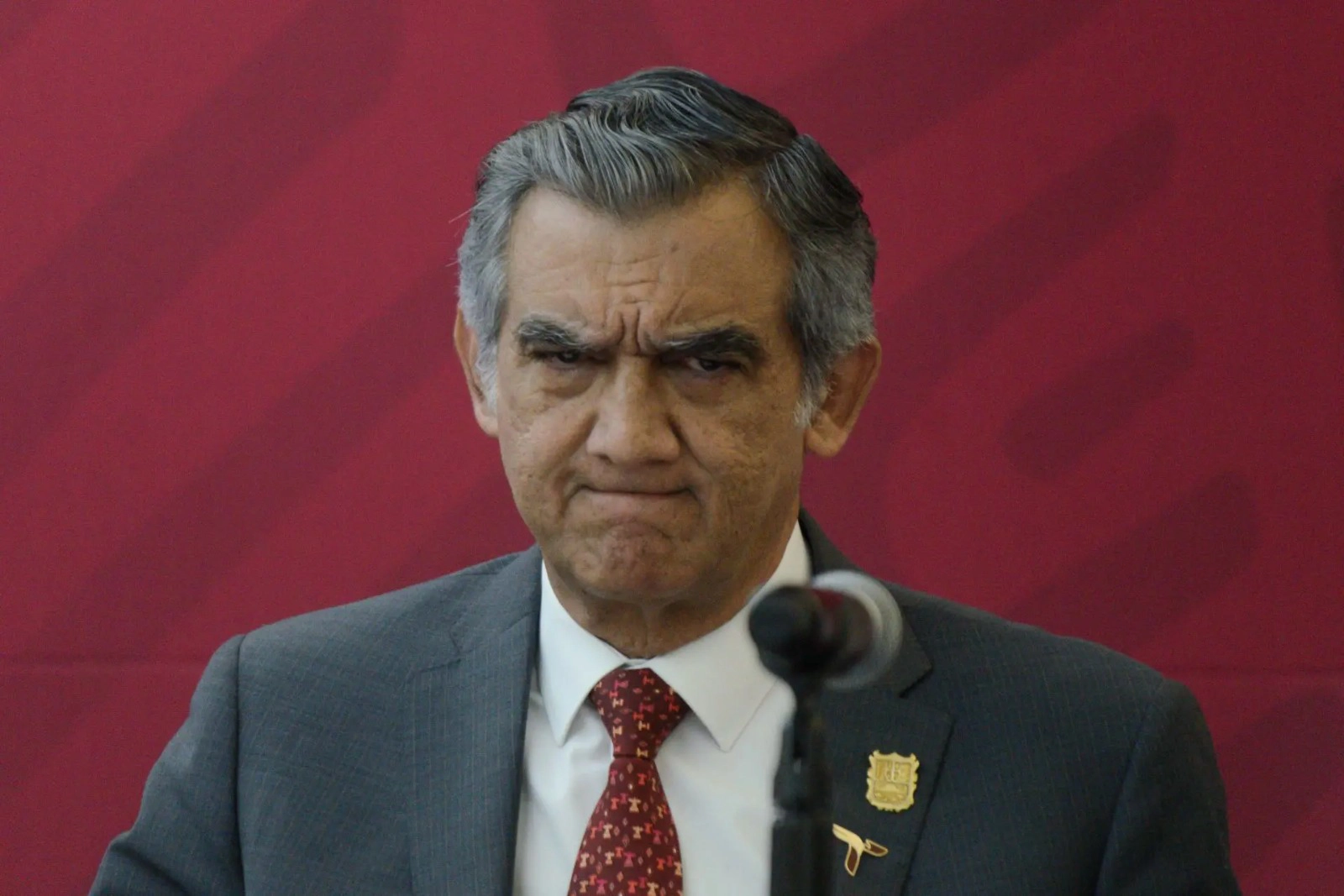 “No hagamos resonancia”: gobernador de Tamaulipas pide no hablar de violencia en respuesta a bloqueos y enfrentamientos