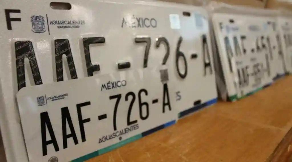 A partir de junio habrá nuevas placas vehiculares en Aguascalientes