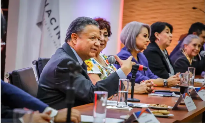 Hidalgo tiene un ambiente favorable para inversiones: Menchaca