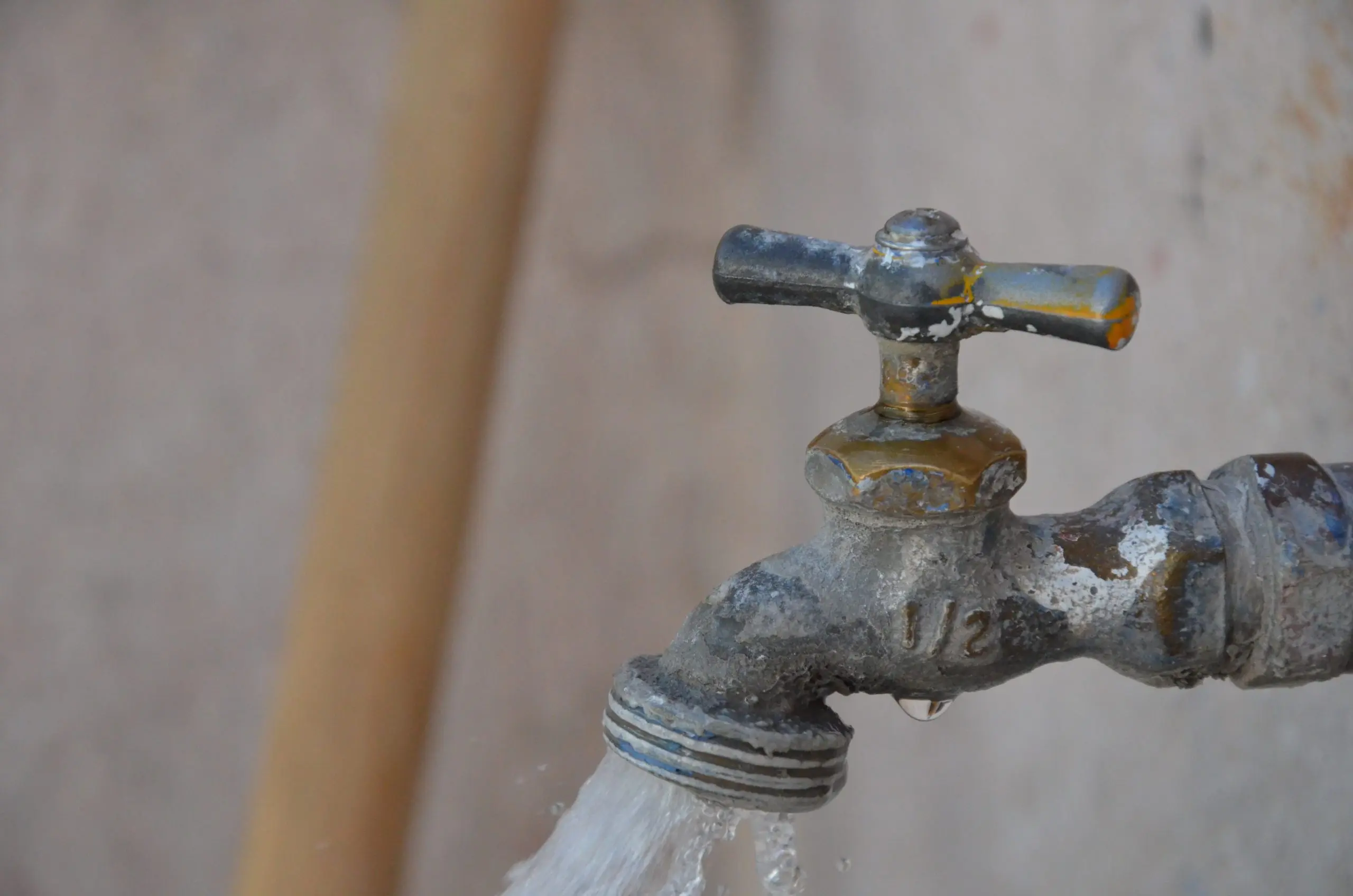 Fugas de agua, principal problemática en Aguascalientes: Inegi