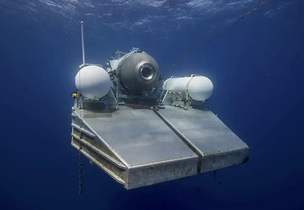 Implosión de submarino