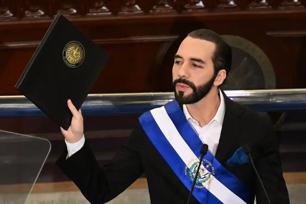 Bukele busca reelegirse en El Salvador; la Constitución lo prohíbe