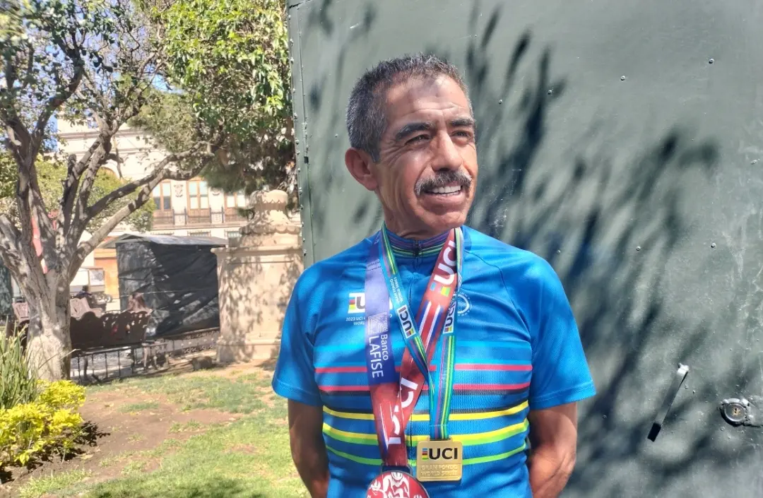 Deportista duranguense busca apoyo para competir en mundial de ciclismo